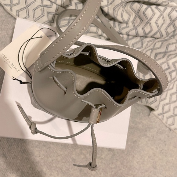 Teddy Blake Eliza Bucket Bag Mini - Picture 5 of 9